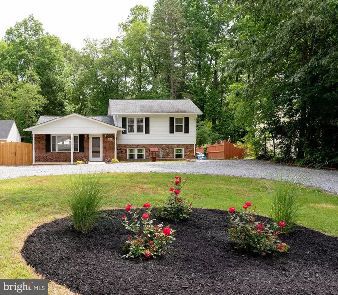 352 LAKE CAROLINE DR, Ruther Glen, VA 22546