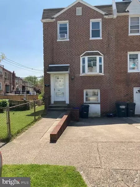 2828 ANGUS RD, Philadelphia, PA 19114