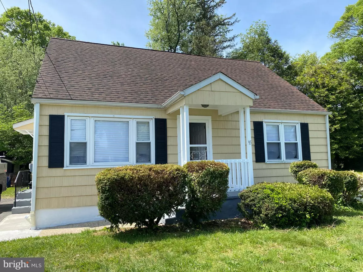 Ewing, NJ 08638,95 GROVELAND