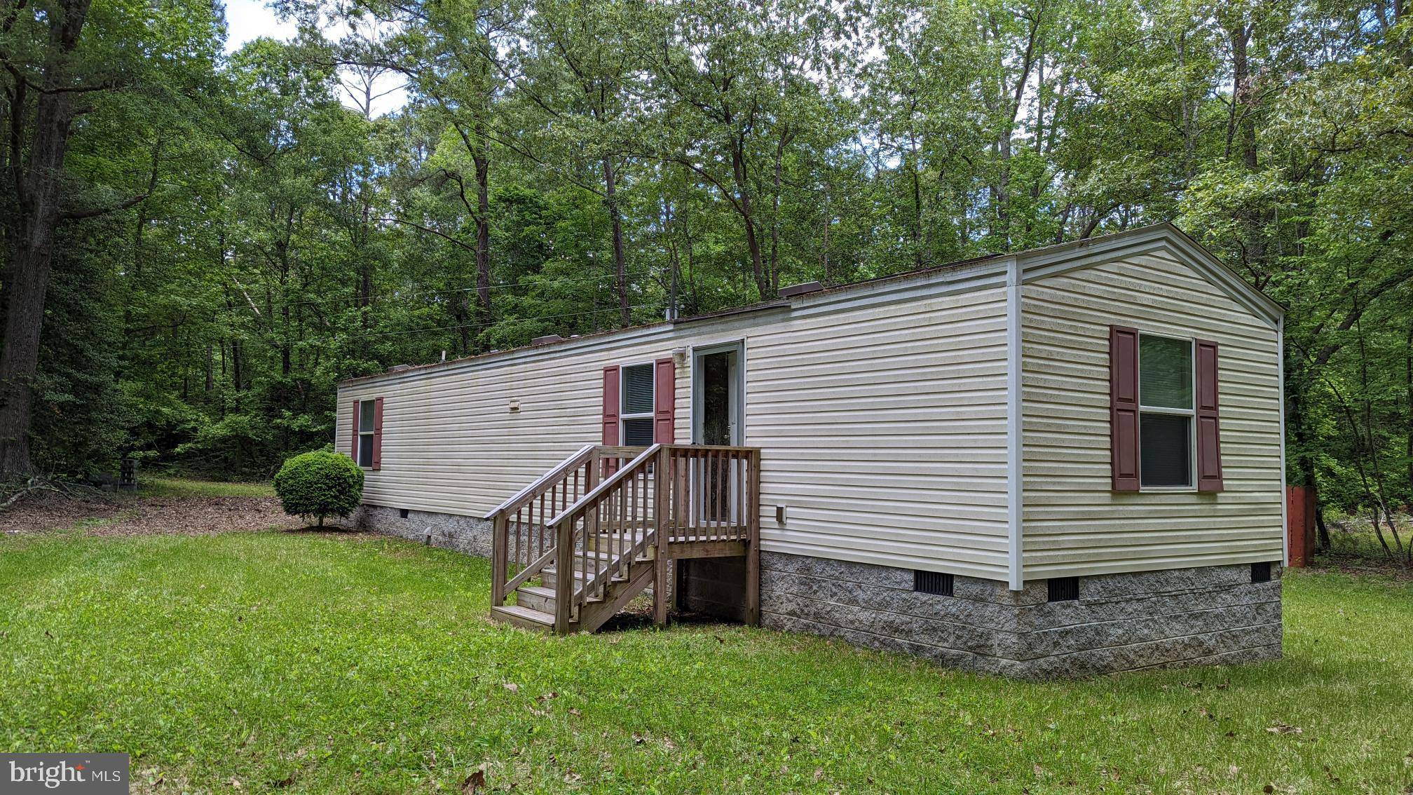 4615 HOWERTON RD,  Dunnsville,  VA 22454