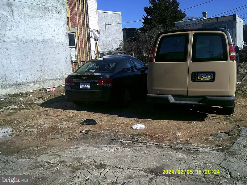 3301 N MASCHER ST, Philadelphia, PA 19140