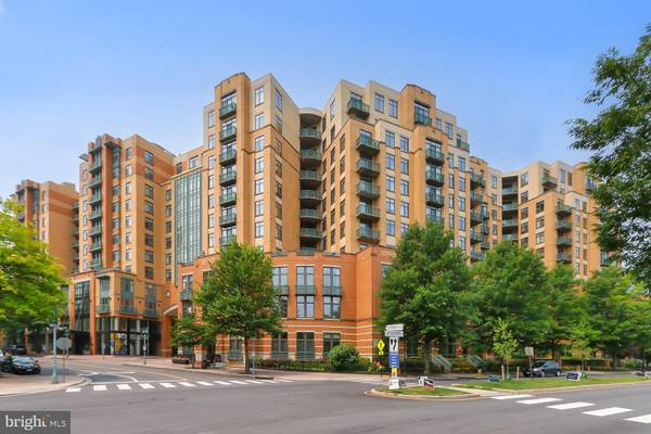 2720 S ARLINGTON MILL DR #309, Arlington, VA 22206