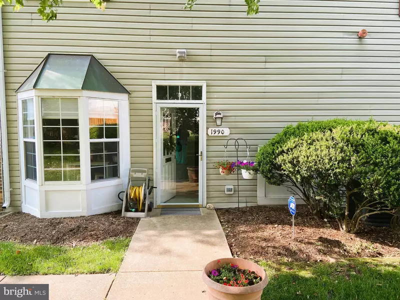 1990 PAWLET DR, Crofton, MD 21114