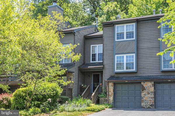 35-D CHICOPEE DR, Princeton, NJ 08540