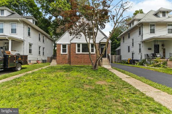 5765 CEDAR AVE, Pennsauken, NJ 08109