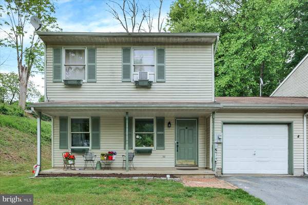 46 SUNRISE TER, Millersville, PA 17551