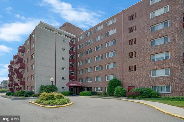 1830 COLUMBIA PIKE #204, Arlington, VA 22204