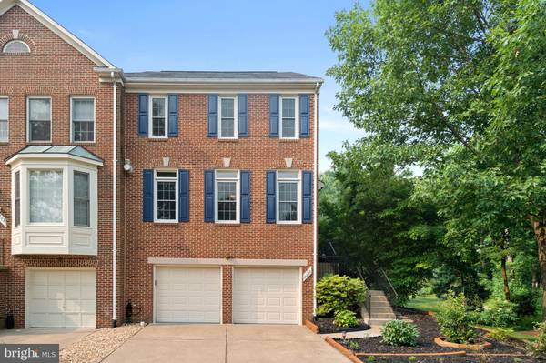 2200 JOURNET DR, Dunn Loring, VA 22027