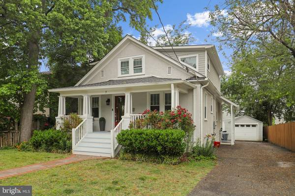 7 LEADBEATER ST, Alexandria, VA 22305