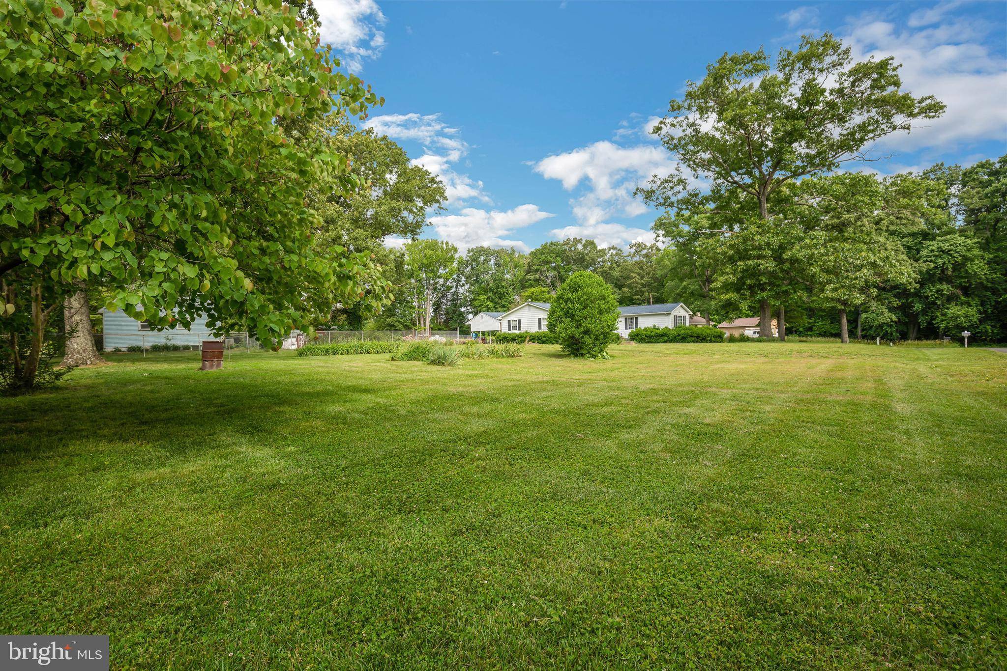 Leonardtown, MD 20650,23735 HICKS DR