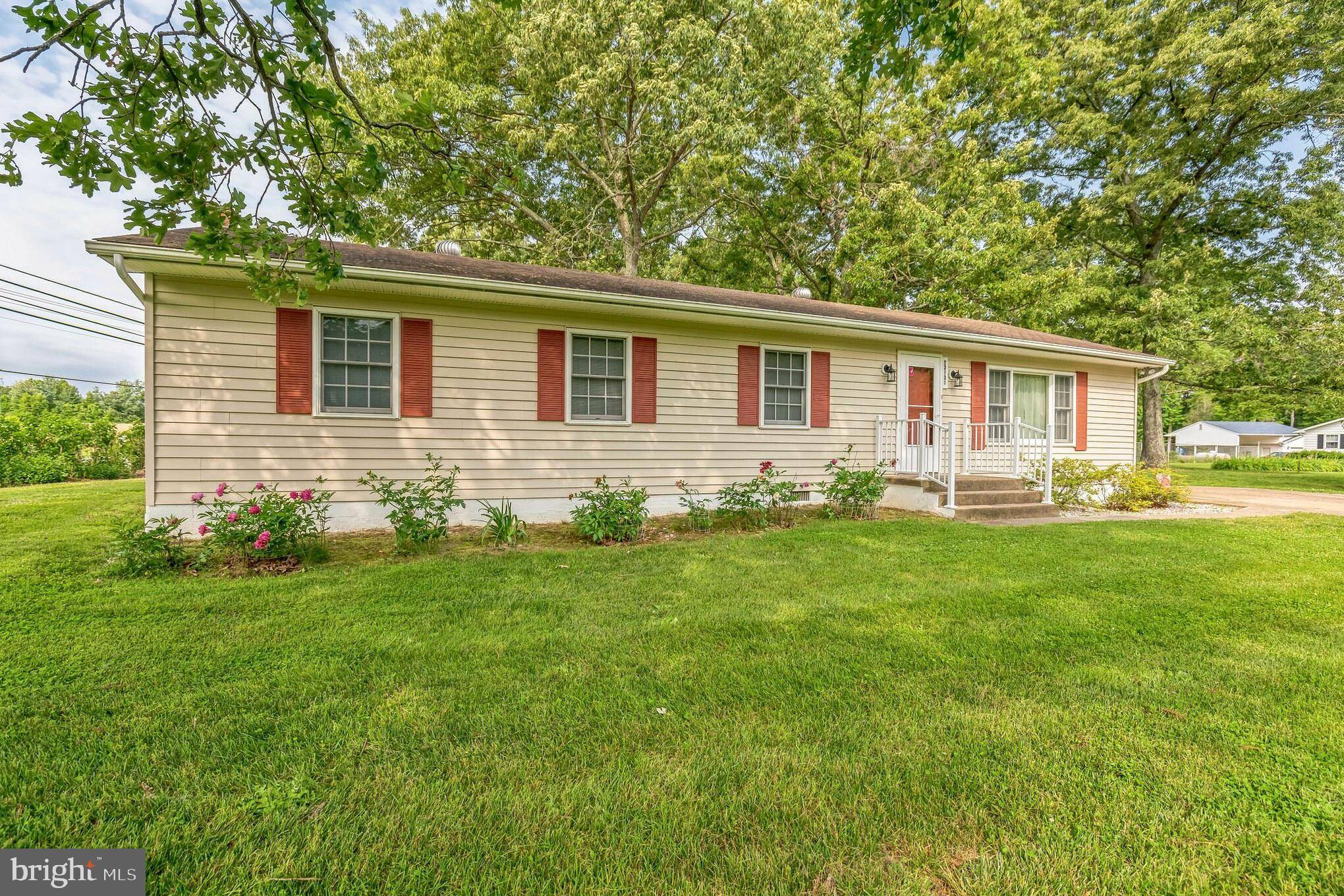 Leonardtown, MD 20650,23735 HICKS DR