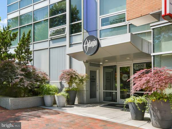 6820 WISCONSIN AVE #4005, Chevy Chase, MD 20815