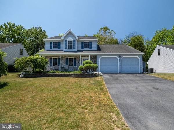 306 BLANDON MEADOWS PKWY, Blandon, PA 19510