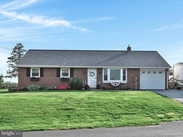 518 PINE HILL RD, Lititz, PA 17543