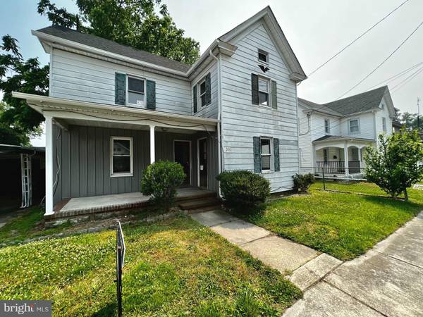 206 MAPLE AVE, Federalsburg, MD 21632