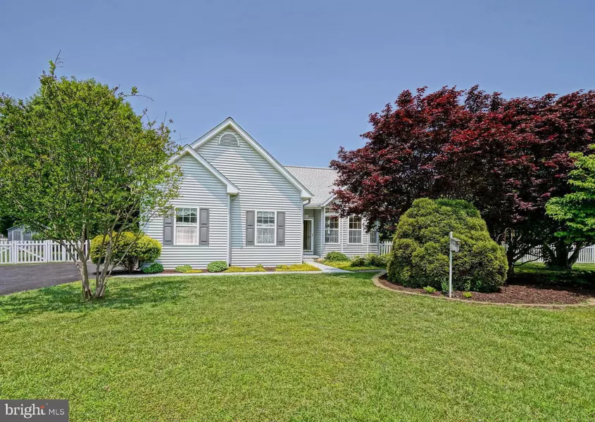 4 SHEFFIELD CT, Lewes, DE 19958