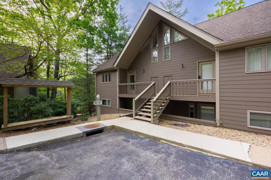 485 THREE RIDGES CONDOS, Roseland, VA 22967