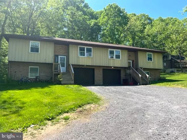 1001 & 1003 ELLMAN LN, State College, PA 16801