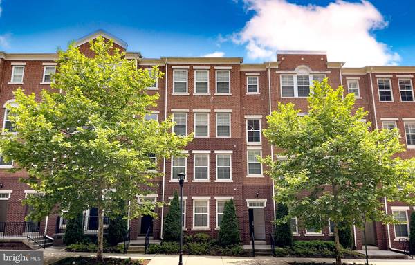 2962 RITTENHOUSE CIR #9, Fairfax, VA 22031