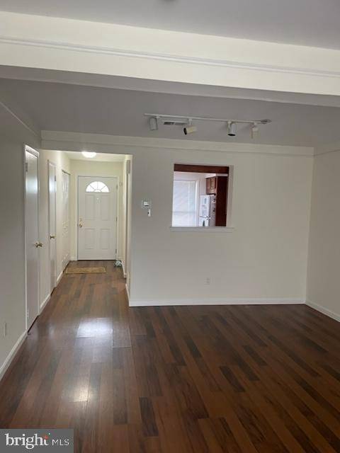 Elkins Park, PA 19027,106 SUSAN DR #10