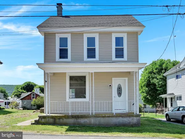 Muir, PA 17957,110 W WASHINGTON ST