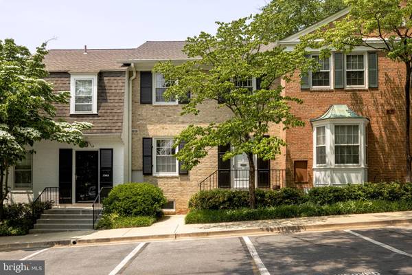 3581 HAMLET PL, Chevy Chase, MD 20815