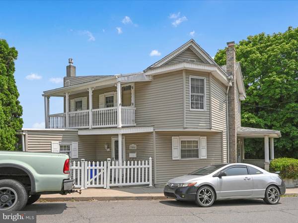 204 LINE ST, Minersville, PA 17954