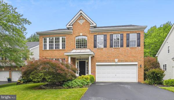 5872 LINDEN CREEK CT, Centreville, VA 20120