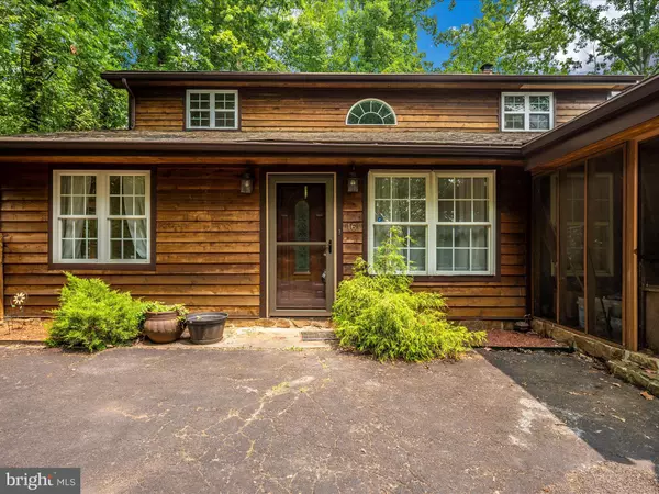 Harpers Ferry, WV 25425,16 GINGERBREAD LN