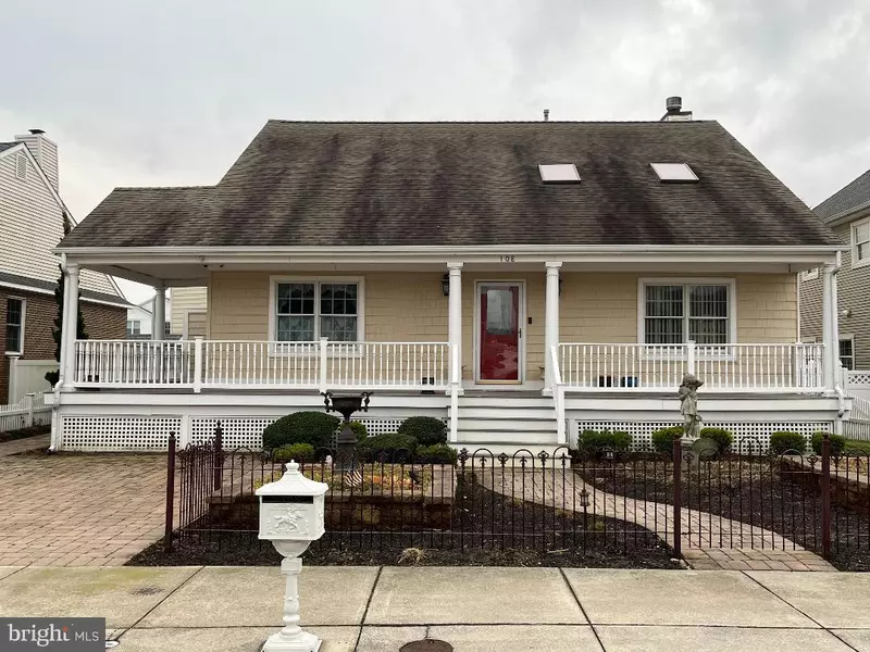 108 W JEFFERSON AVE, Wildwood, NJ 08260