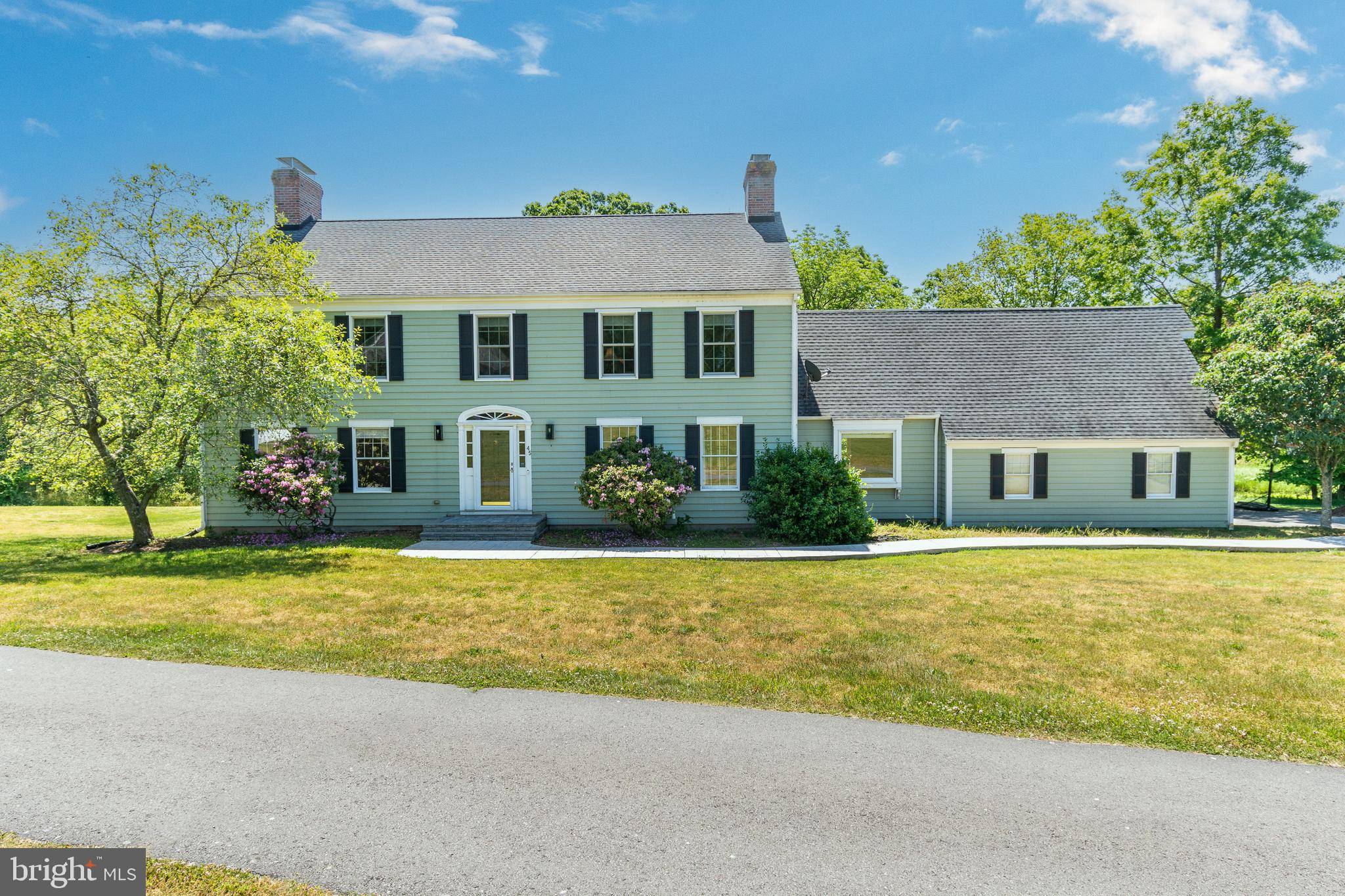 45 HOLLOW RD, Skillman, NJ 08558