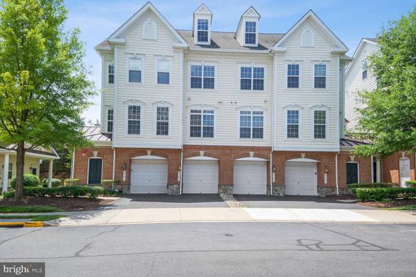 6793 HAMPTON BAY LN, Gainesville, VA 20155