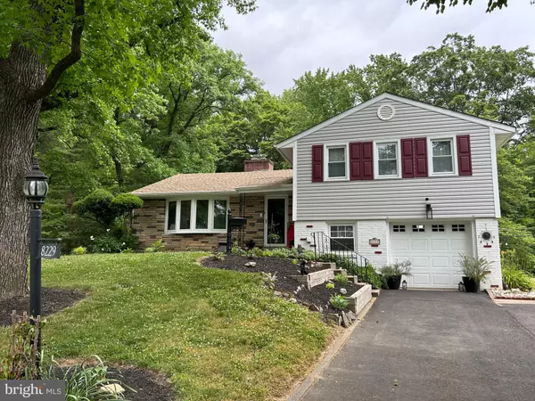 Elkins Park, PA 19027,8229 ASPEN WAY