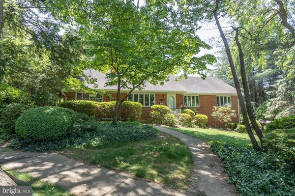 3444 N RANDOLPH ST, Arlington, VA 22207