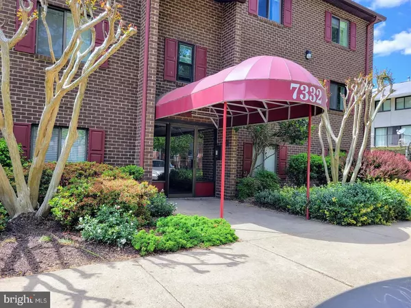 Alexandria, VA 22306,7332 TAVENNER LN #3B