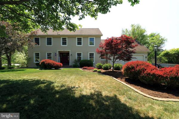 1096 SHAMROCK AVE, State College, PA 16801