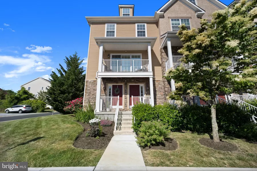 100 JUSTIN DR #67, West Chester, PA 19382