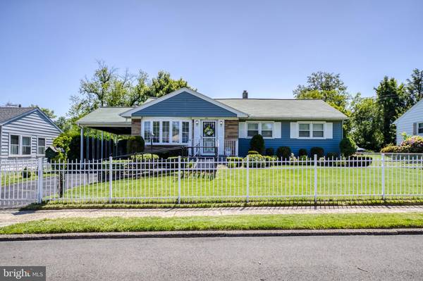 392 PENNINGTON DR, Westampton, NJ 08060