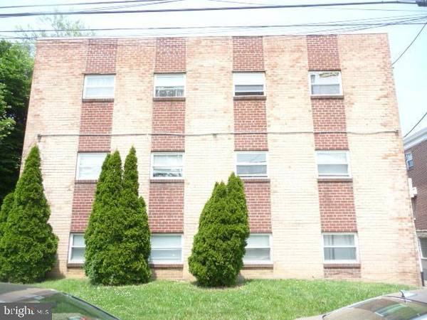 Philadelphia, PA 19111,8026-8030 RYERS AVE