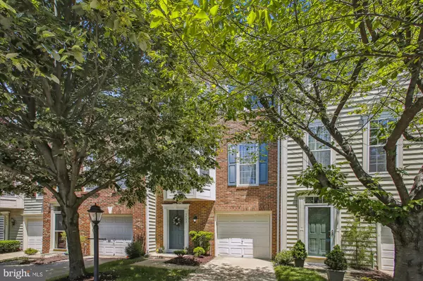 Alexandria, VA 22312,5453 SUMMER LEAF LN