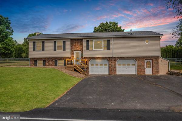 381 BENNER RD, Bellefonte, PA 16823