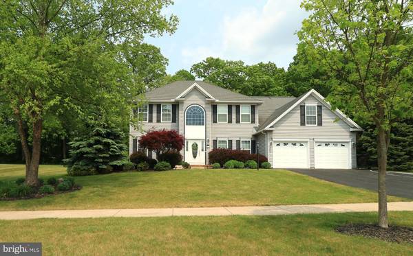 1281 BARNSTABLE LN, State College, PA 16803