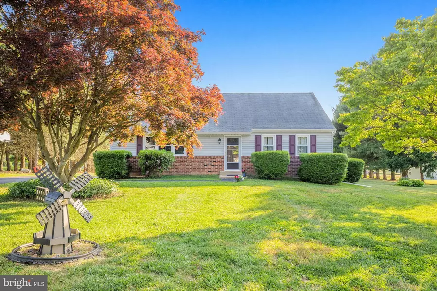 28 HARVEST LN, West Grove, PA 19390
