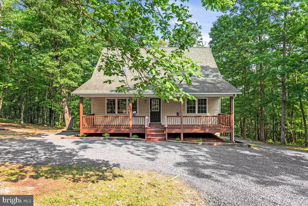 Basye, VA 22810,163 LEE CT