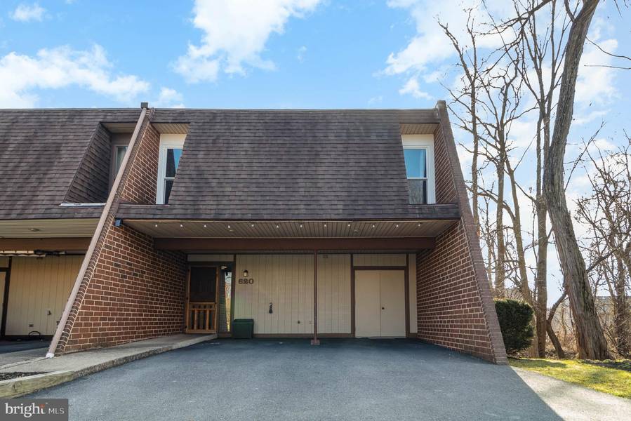 620 CEDAR RIDGE LN, Mechanicsburg, PA 17055