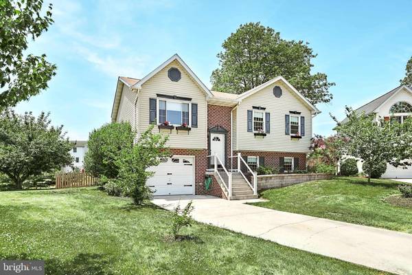 43 SHENANDOAH CT, Littlestown, PA 17340