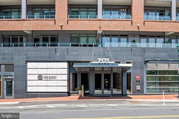 7171 WOODMONT AVE #301,  Bethesda,  MD 20814