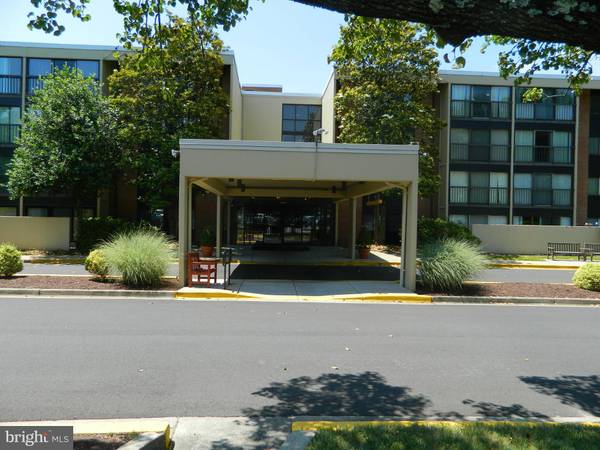 2921 N LEISURE WORLD BLVD #1-421, Silver Spring, MD 20906