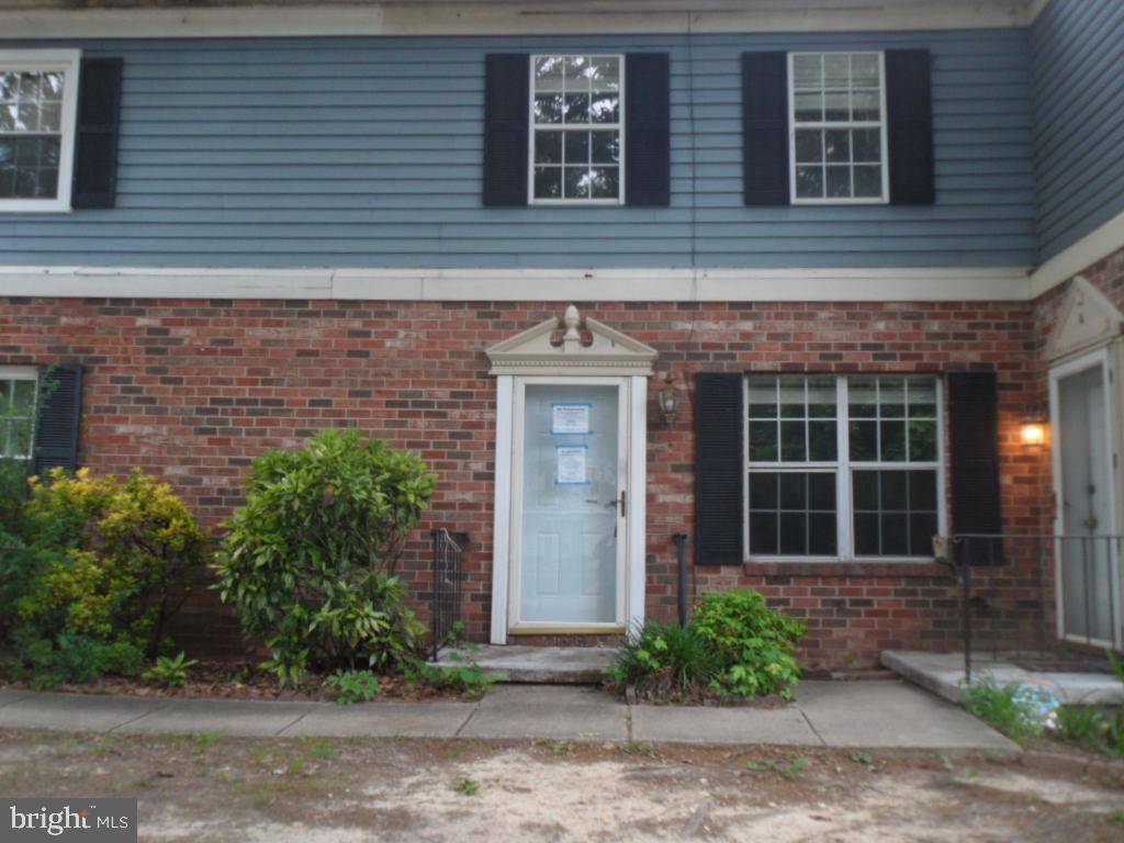 Waldorf, MD 20602,700-B BARRINGTON DR #1B