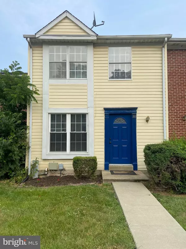 31 RUNNING CT, Essex, MD 21221